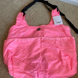 BNWT Lululemon Post Savasana Tote, Hot Pink